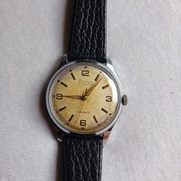 Muški sat Doxa, švicarski navijač