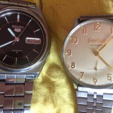 Muški sat Omikron i Seiko