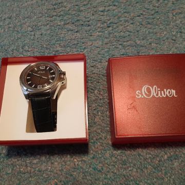 S Oliver sat ručni