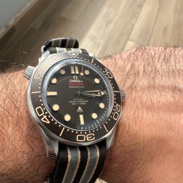 Omega sea master 007