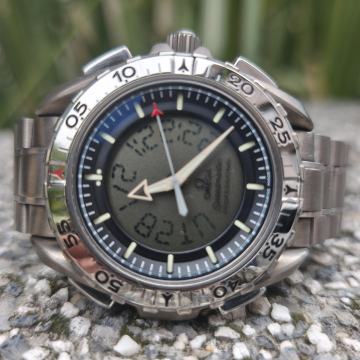 Omega Speedmaster X-33