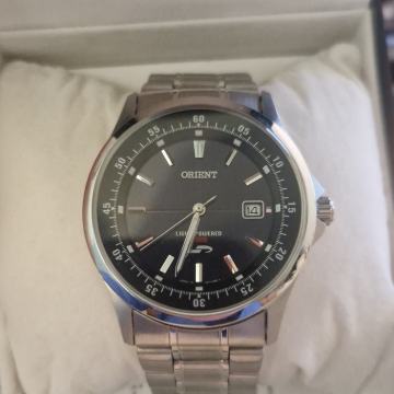 Orient Light Powered 4000