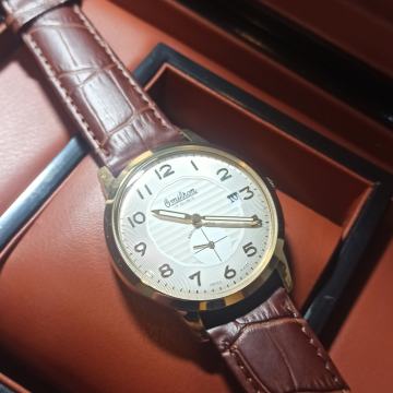 Omikron17 rubina u mint stanju rijedak Jumbo model