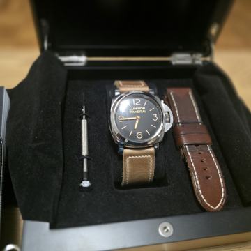 Panerai Luminor 1950 3 Days PAM 372