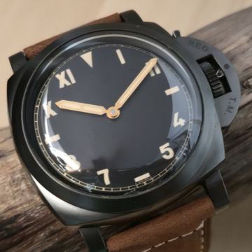 Panerai Luminor DLC Titanium