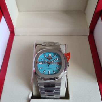 Patek Philippe automatik, nov sa kutijom i papirima