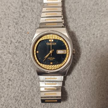 Prodajem sat Citizen