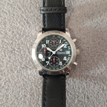 Prodajem sat King Quartz kronograf