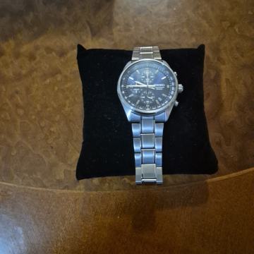 Prodajem Sat Seiko Cronogrph