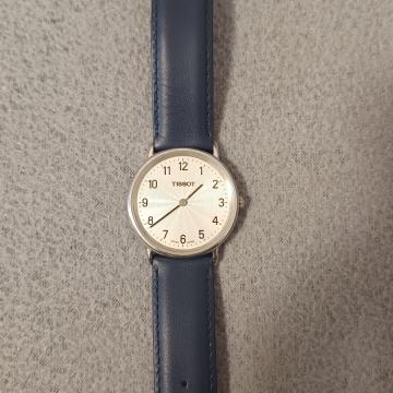 Prodajem sat Tissot Quartz