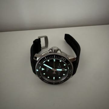 Prodajem Seastar 2000 Professionsl Powermatic 80