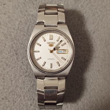 Prodajem Seiko 5 automatik