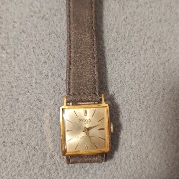 Prodajem stari sat Zeus