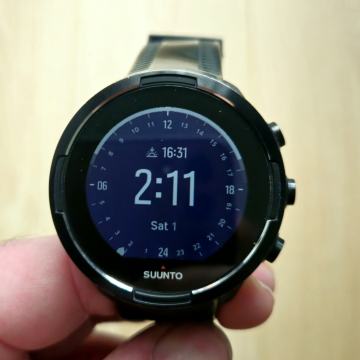Prodajem Suunto 9 Baro