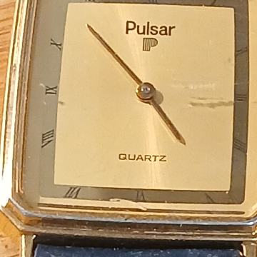 Pulsar slim muški sat