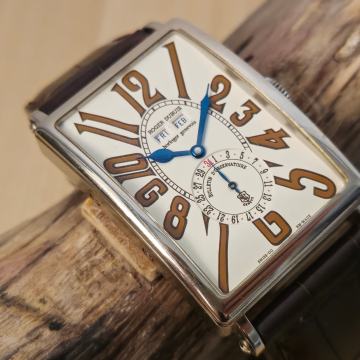 Roger Dubuis Muchmore 18k White gold