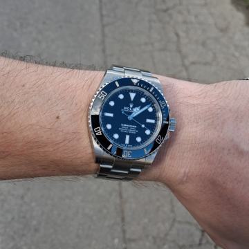 Rolex Submariner 124060LN