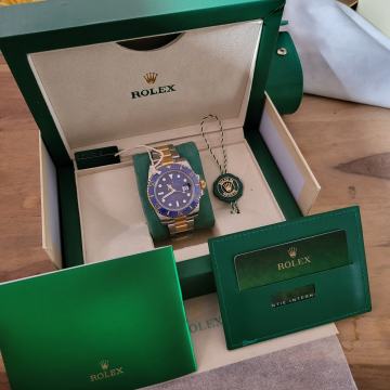 ROLEX submariner bluesy