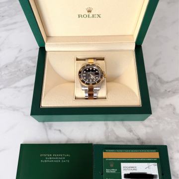 Rolex Submariner Date (Čelik/Zlato) – NOVO – Njemački račun