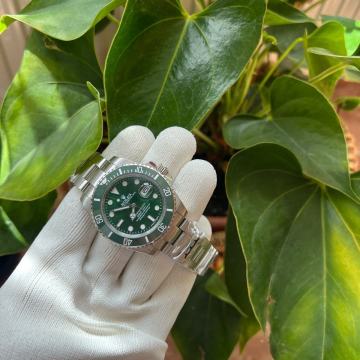 Rolex Submariner Hulk Swiss made