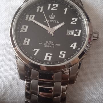 Ručni sat Darvil, NOVI, u kutiji