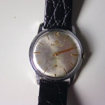 Ručni sat Darwil