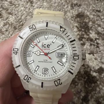 ICE WATCH  WHITE/BEIGE Edition Rucni Sat