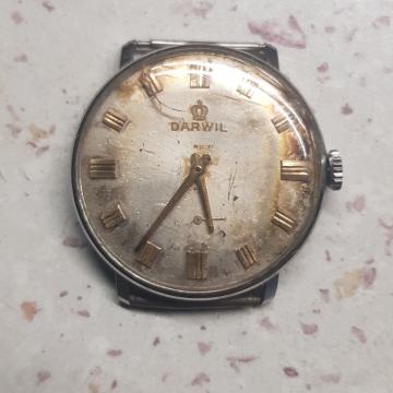 Rucni sat na navijanje