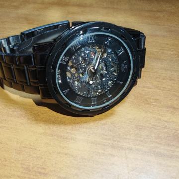 Ručni sat na navijanje