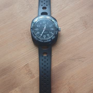 Ruhla antimagnetic tropicalized