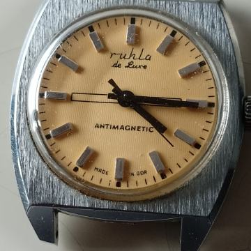 RUHLA ,DE LUXE , ANTIMAGNETIC