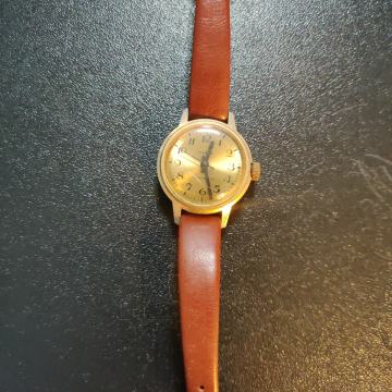 Ruhla, Made in GDR, rijedak ženski sat