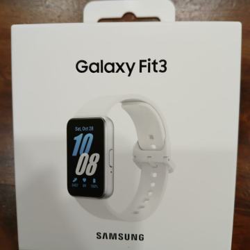 SAMSUNG  FIT 3 POVOLJNO
