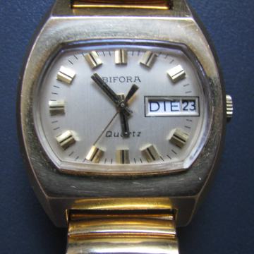 Sat Bifora quartz iz 70-tih godina