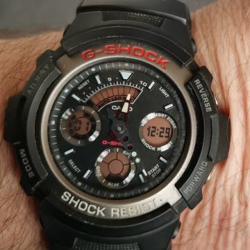 SAT "CASIO" G SHOOK AW-591 ANA/DIGI-WR 20 BARA