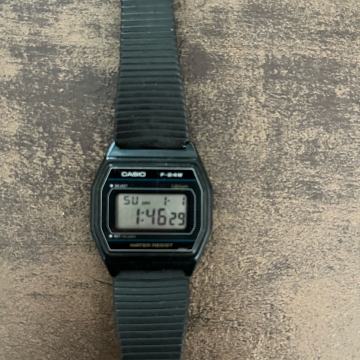 Vintage Sat Casio F24W Japan