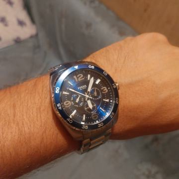 SAT FOSSIL prekrasan