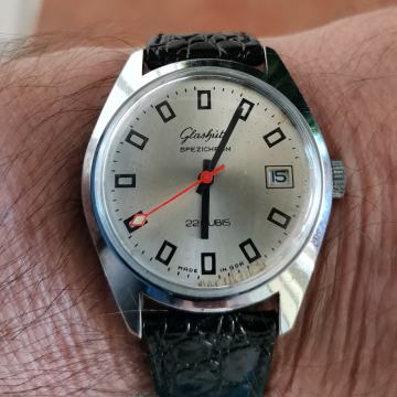 SAT "GLASHUTTE" SPEZIHRON 22 RUBIS AUTOMATIC-PERFEKTNO STANJE