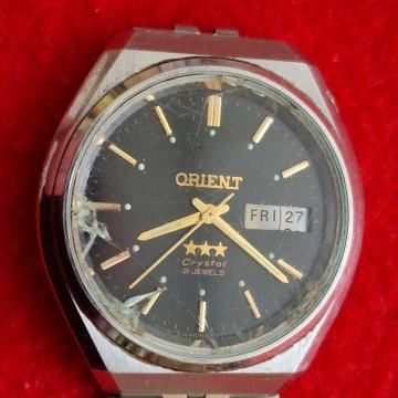 SAT m. ORIENT-Crystal. 21 rubis. Automatic s datumom. Radi. Mob