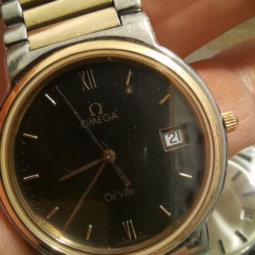 sat muski Omega quartz