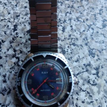 Sat Raj navijač ronilac