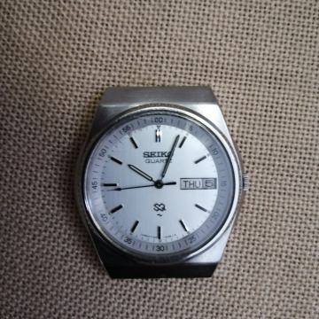 Sat SEIKO quartz 7123A