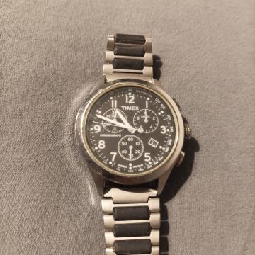 Sat Timex chronograph indiglo