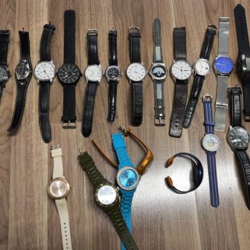 Satovi 19komada---50 eura---