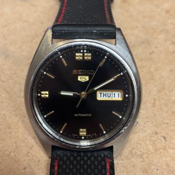 Seiko 5 automatic