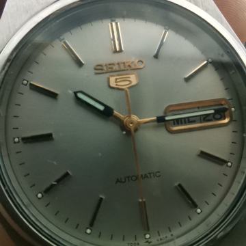 Seiko 5 automatic