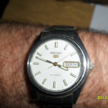 SEIKO 5 AUTOMATIK SAT BESPRIJEKORAN I TOČAN 1978. G.