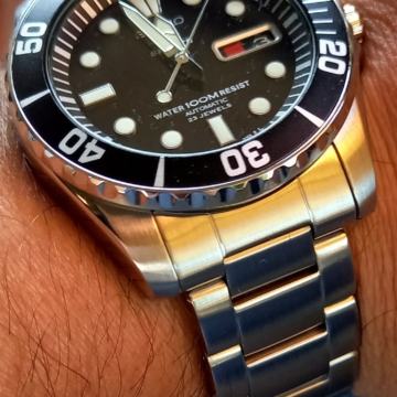SEIKO 5 SPORT AUTOMATIC 23 JEWELS DAY DATE (NOVO)ZAD NAJATRAKTIVNIJI !