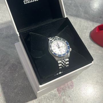 SEIKO 5 SPORT GMT