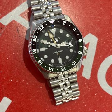 SEIKO 5 SPORTS GMT